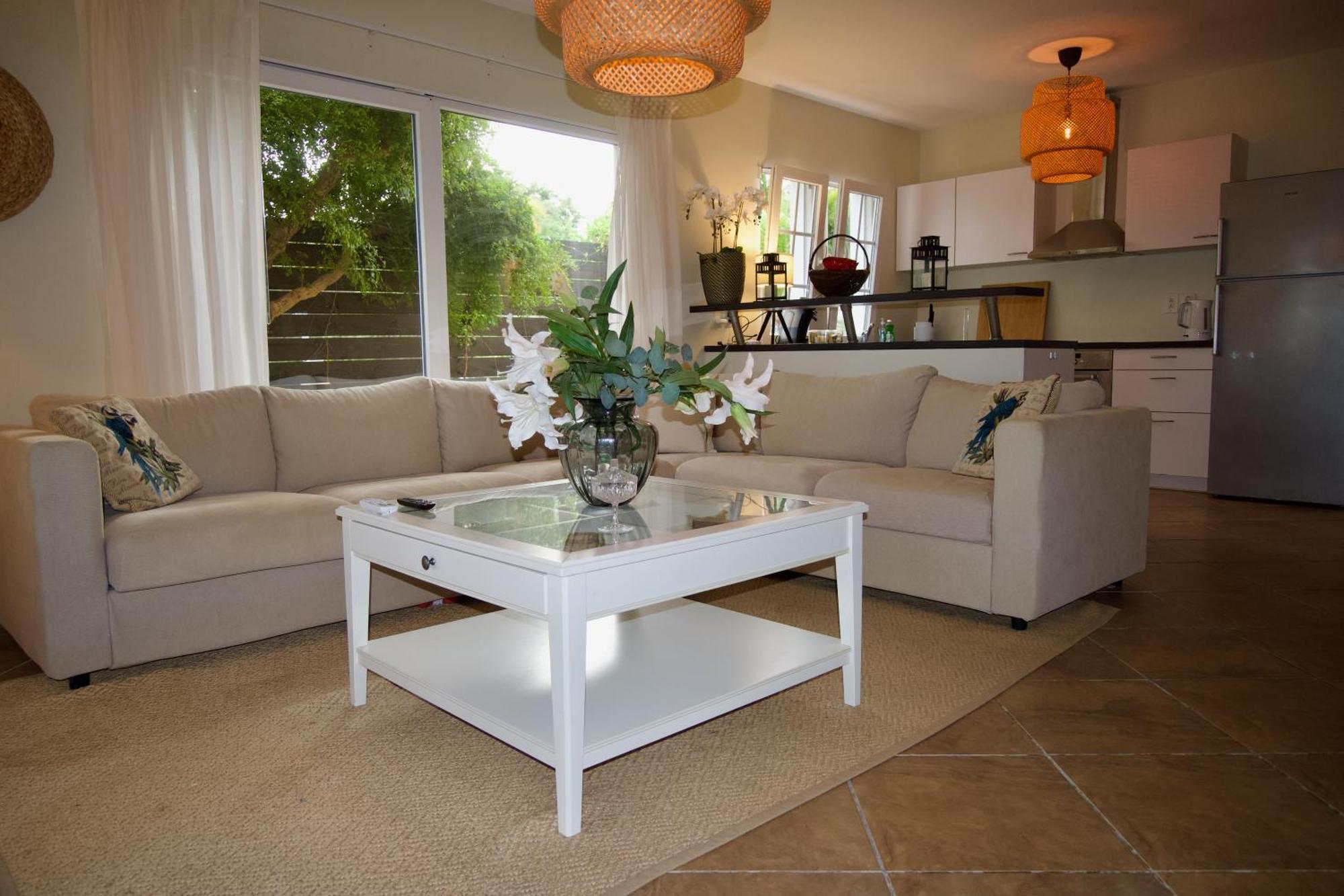 Luxury Appt For 6: Mesmerizing Spanish Water View Jan Thiel Exterior photo