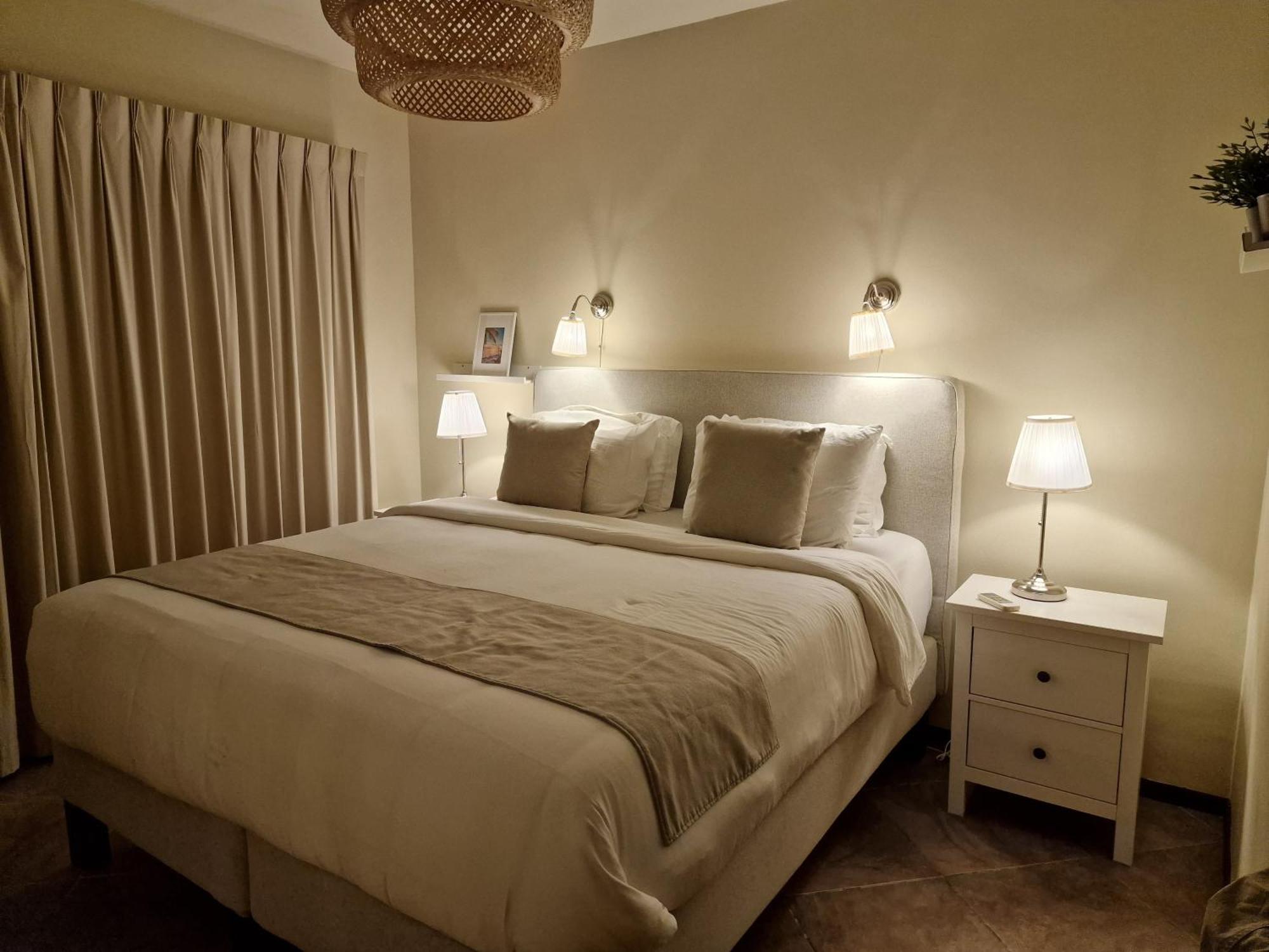Luxury Appt For 6: Mesmerizing Spanish Water View Jan Thiel Exterior photo